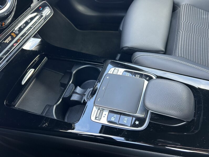 MERCEDES CLA SHOOTING BRAKE