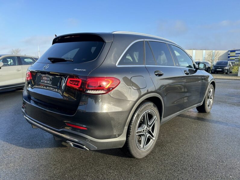 MERCEDES GLC