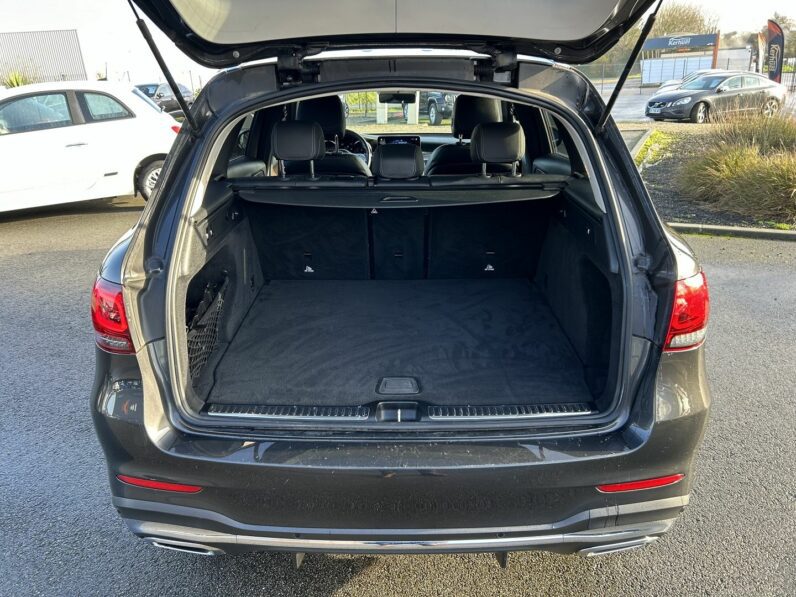 MERCEDES GLC
