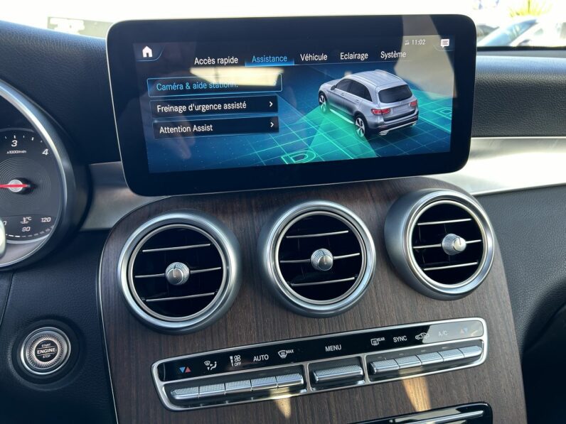 MERCEDES GLC