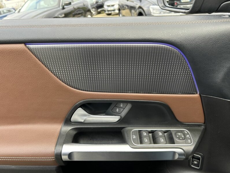 MERCEDES GLB
