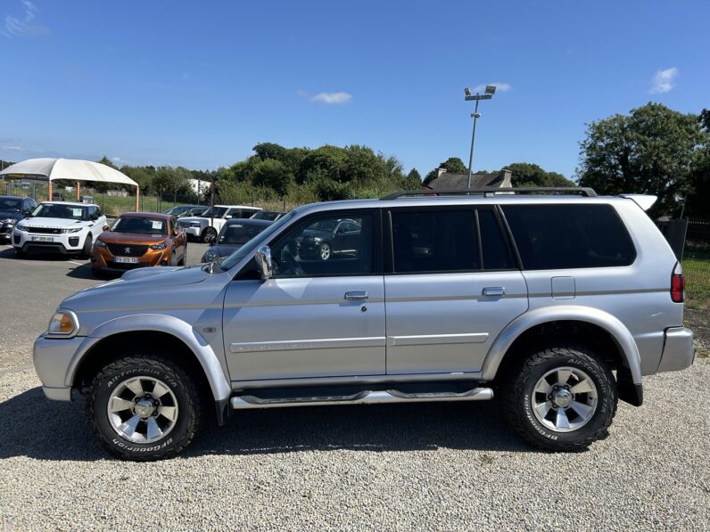 MITSUBISHI PAJERO SPORT