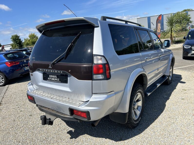 MITSUBISHI PAJERO SPORT
