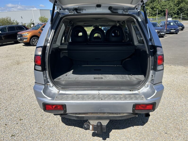 MITSUBISHI PAJERO SPORT