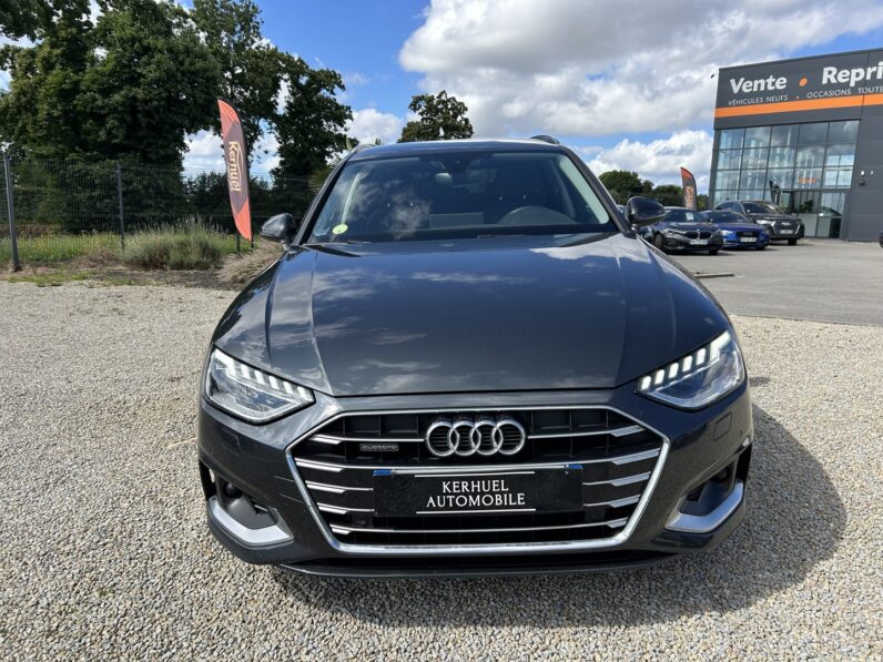 AUDI A4 AVANT