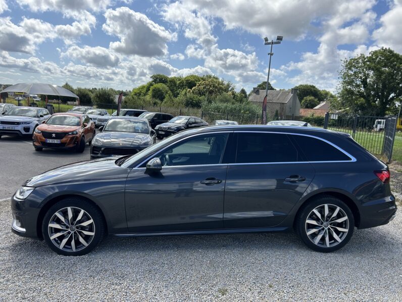 AUDI A4 AVANT