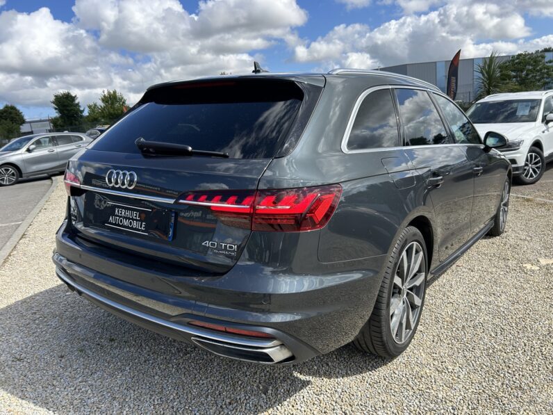 AUDI A4 AVANT