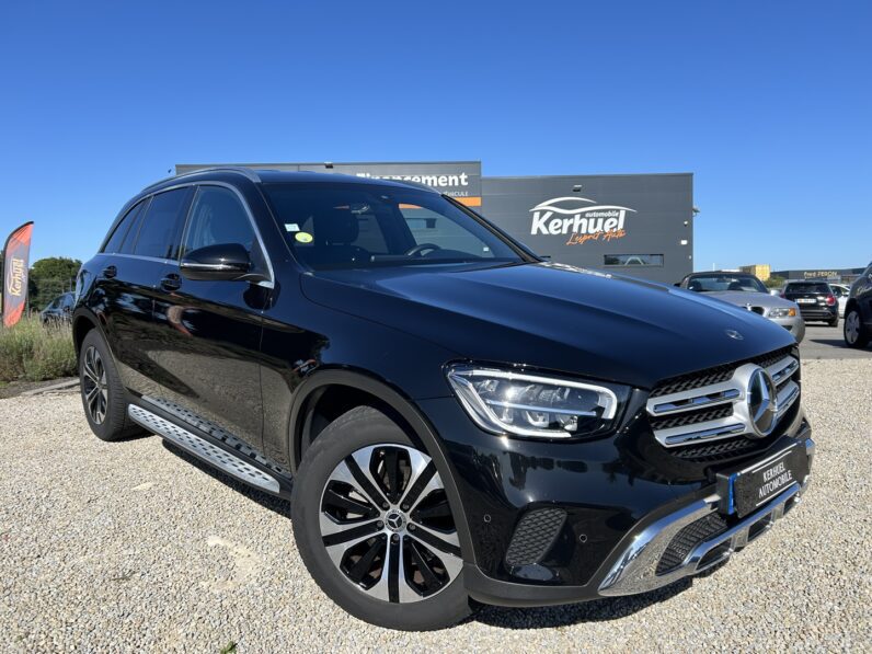 MERCEDES GLC