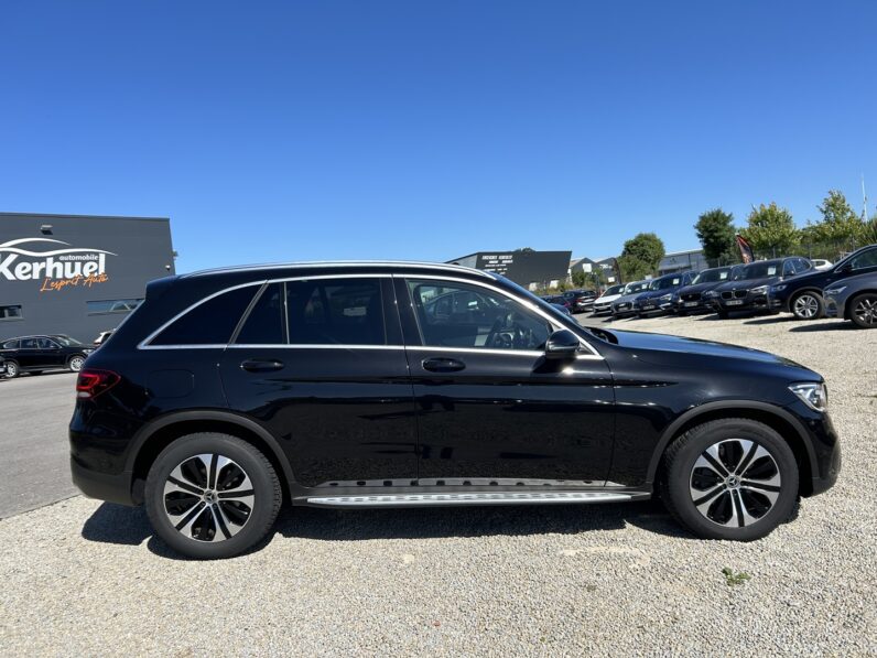 MERCEDES GLC