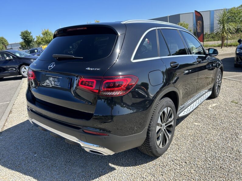 MERCEDES GLC