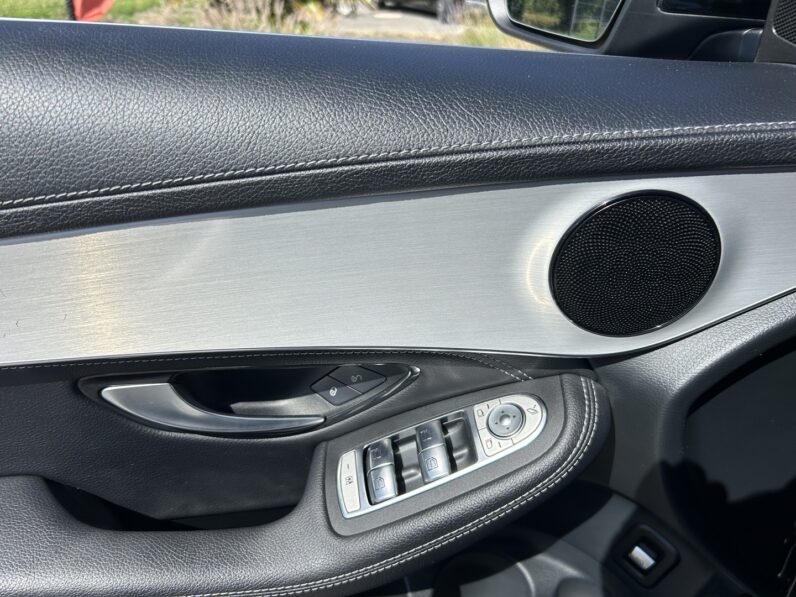 MERCEDES GLC