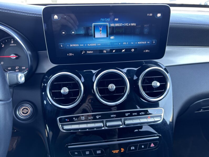 MERCEDES GLC