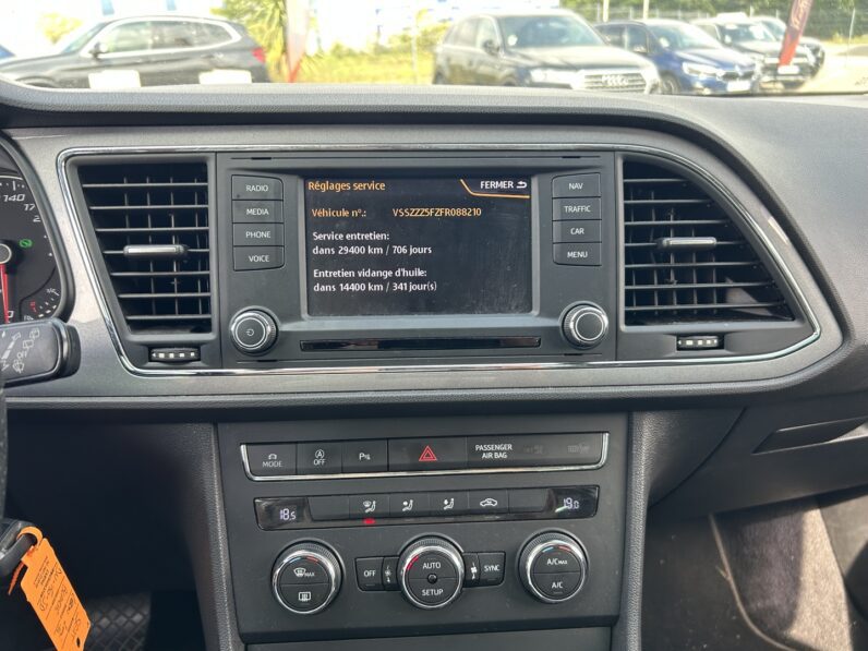 SEAT LEON