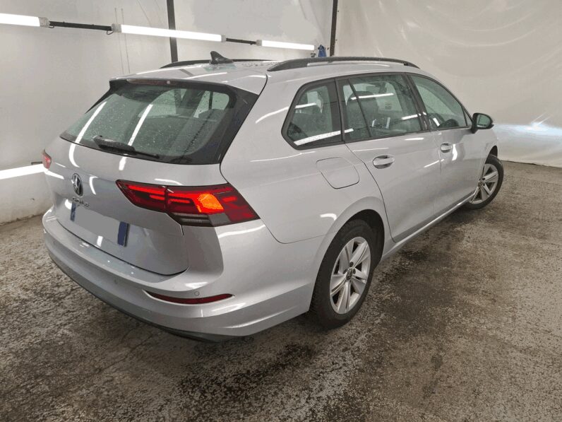 VOLKSWAGEN GOLF VIII SW