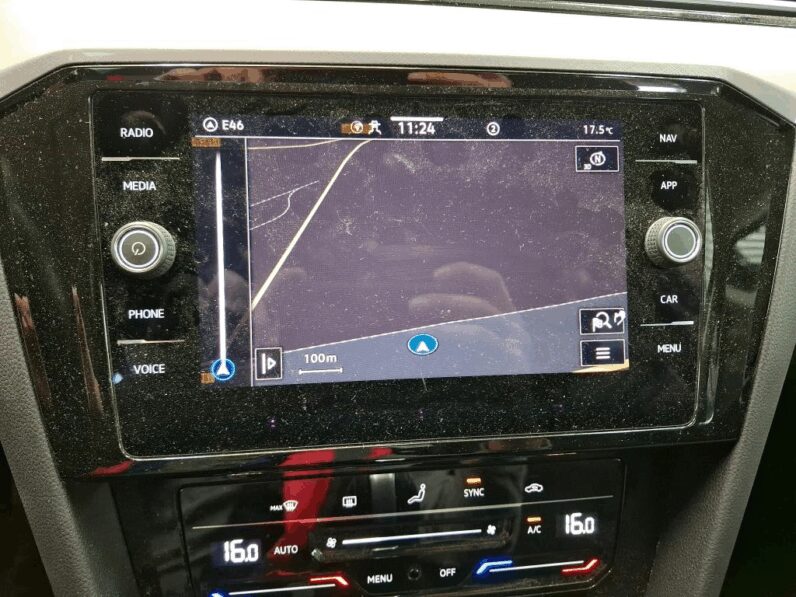 VOLKSWAGEN PASSAT SW