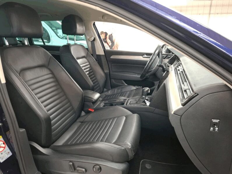 VOLKSWAGEN PASSAT SW