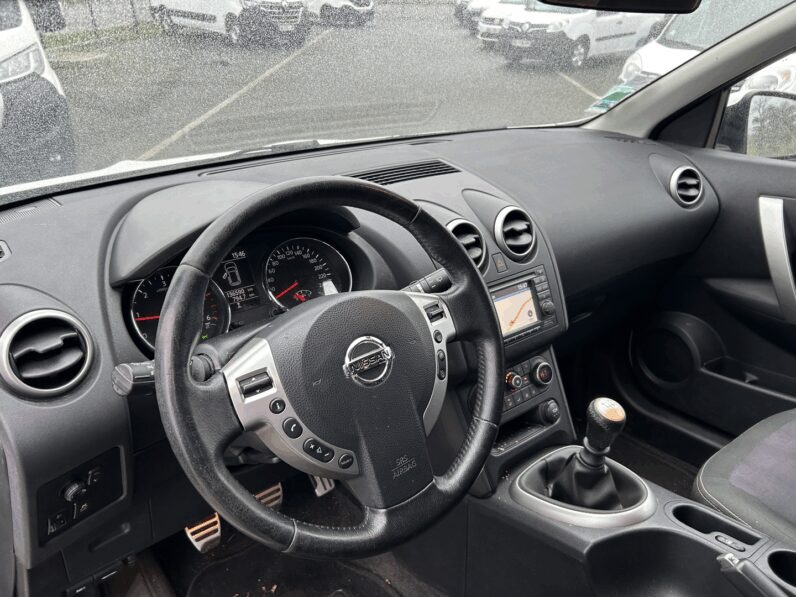 NISSAN QASHQAI "VENTE À PROFESSIONNEL"