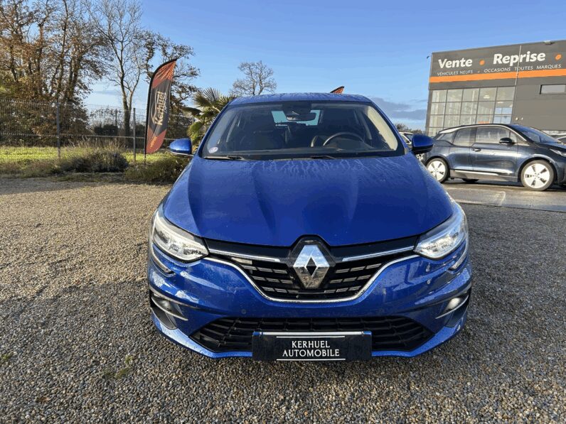 RENAULT MEGANE IV