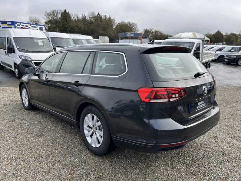 VOLKSWAGEN PASSAT SW