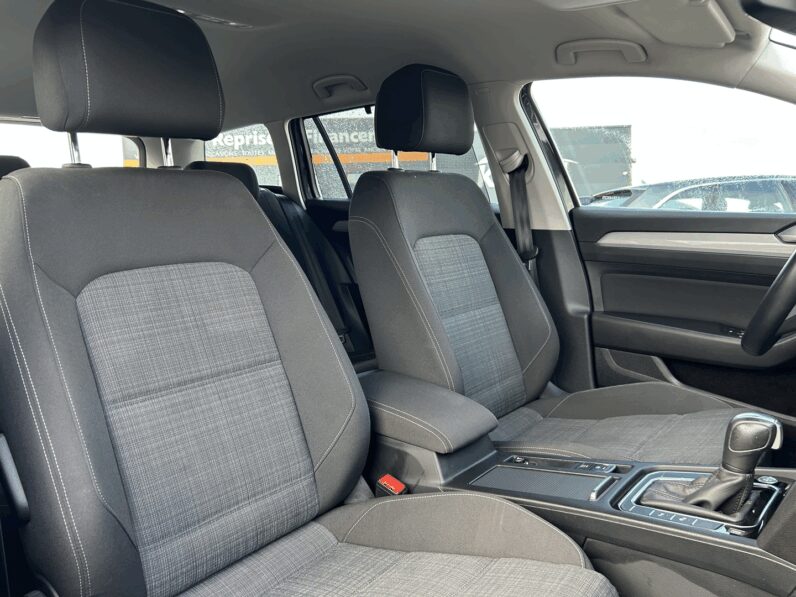 VOLKSWAGEN PASSAT SW