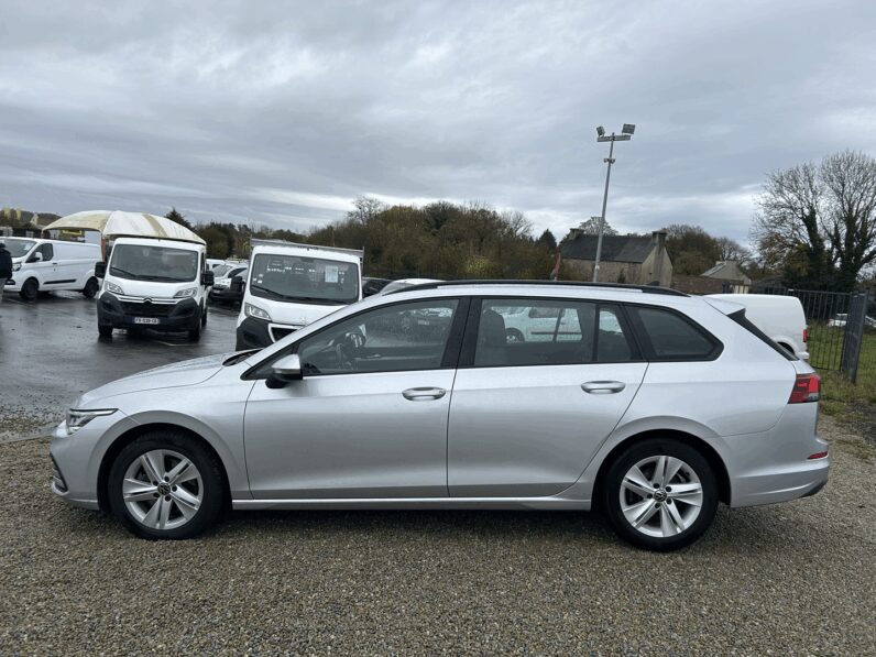 VOLKSWAGEN GOLF VIII SW