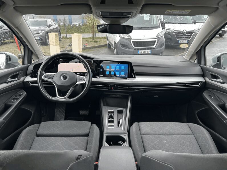 VOLKSWAGEN GOLF VIII SW