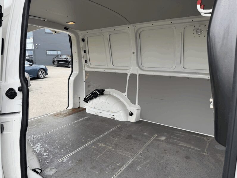 VOLKSWAGEN TRANSPORTER FG