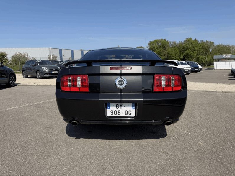 FORD MUSTANG FASTBACK
