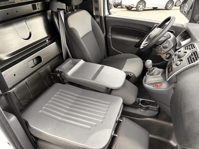 NISSAN NV250 " 3 PLACES "