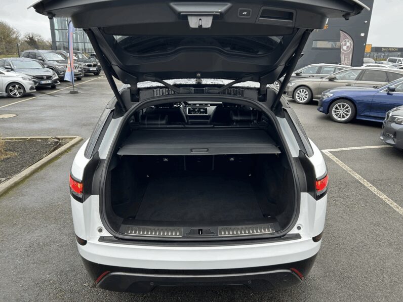 LAND-ROVER RANGE ROVER VELAR "À PROFESSIONNEL