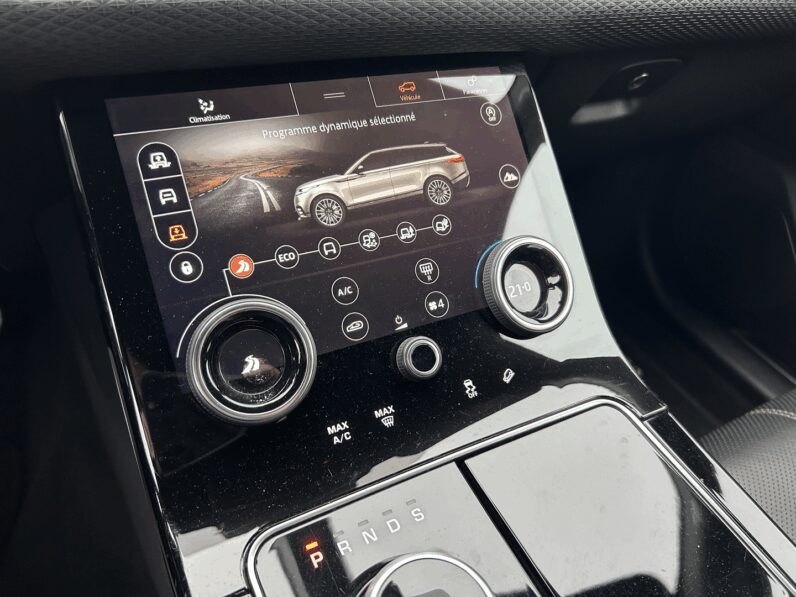 LAND-ROVER RANGE ROVER VELAR "À PROFESSIONNEL