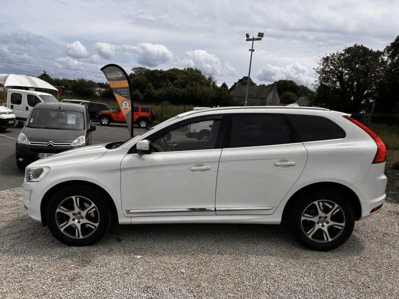 VOLVO XC60 "À PROFESSIONNEL"