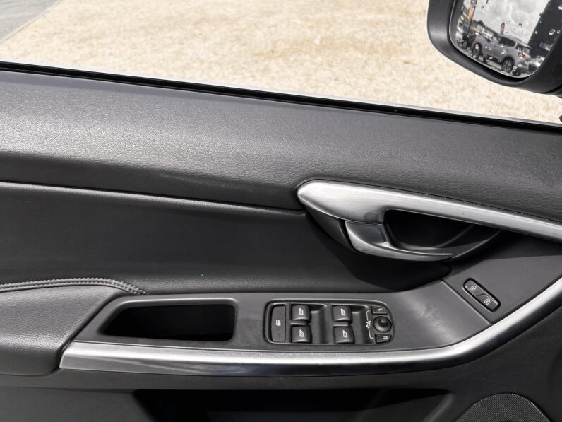 VOLVO XC60 "À PROFESSIONNEL"