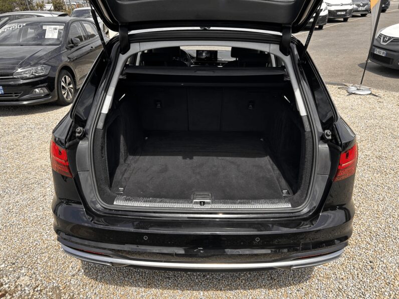 AUDI A4 AVANT