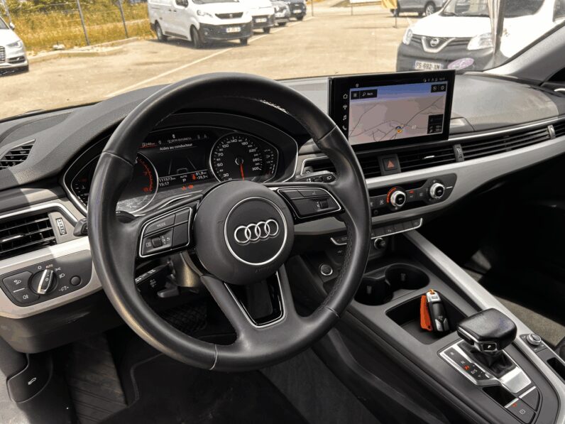 AUDI A4 AVANT