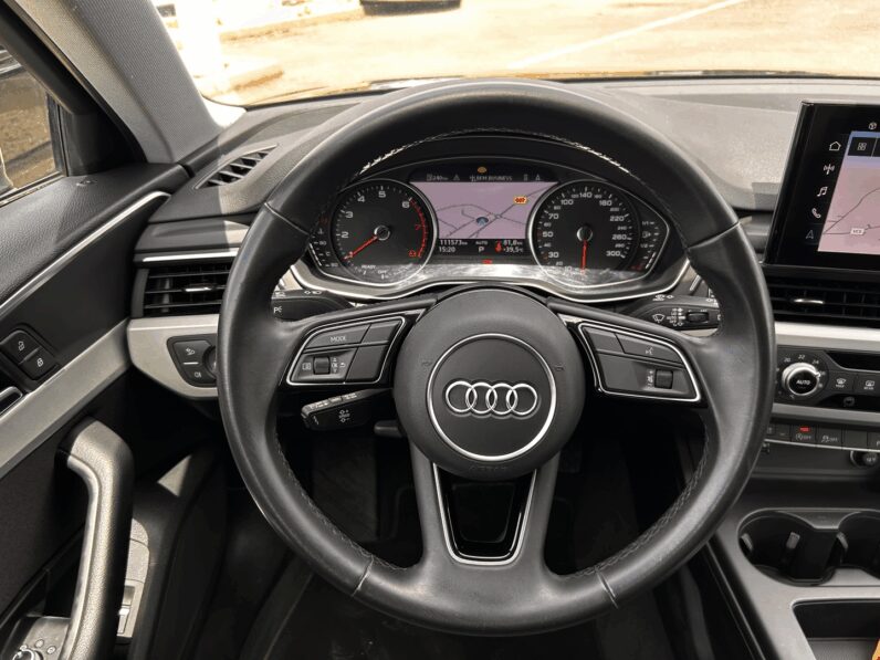 AUDI A4 AVANT