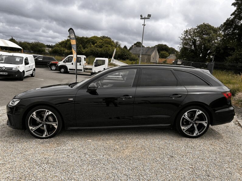 AUDI A4 AVANT