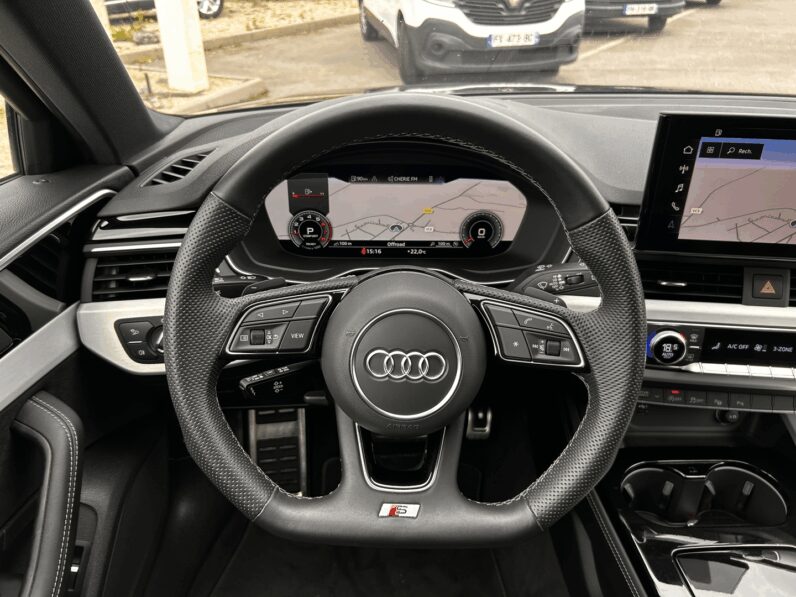 AUDI A4 AVANT