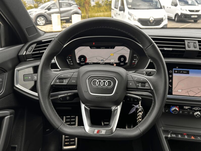 AUDI Q3 SPORTBACK