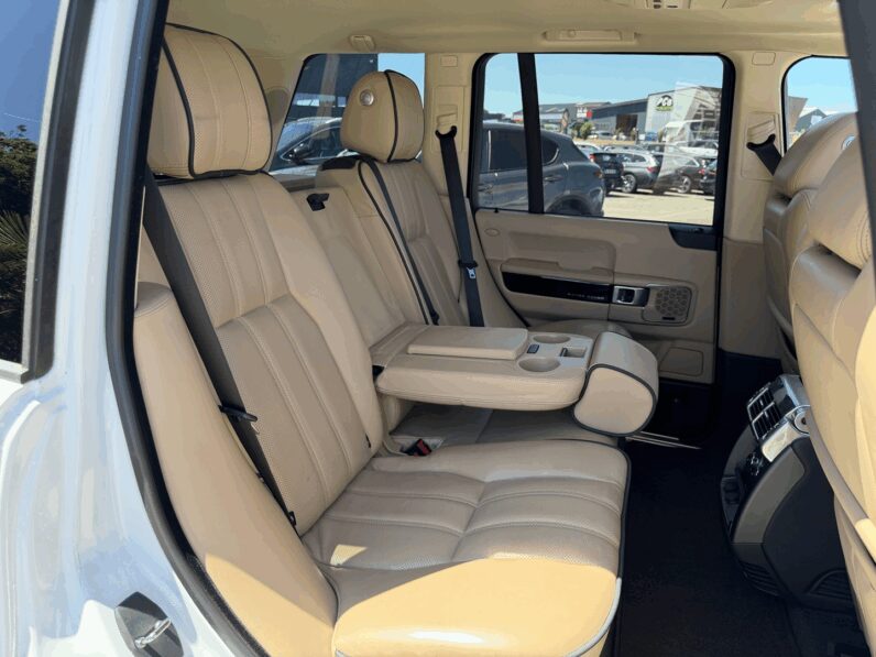 LAND-ROVER RANGE ROVER