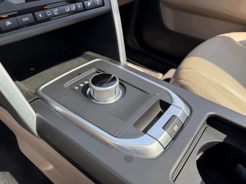 LAND-ROVER DISCOVERY SPORT