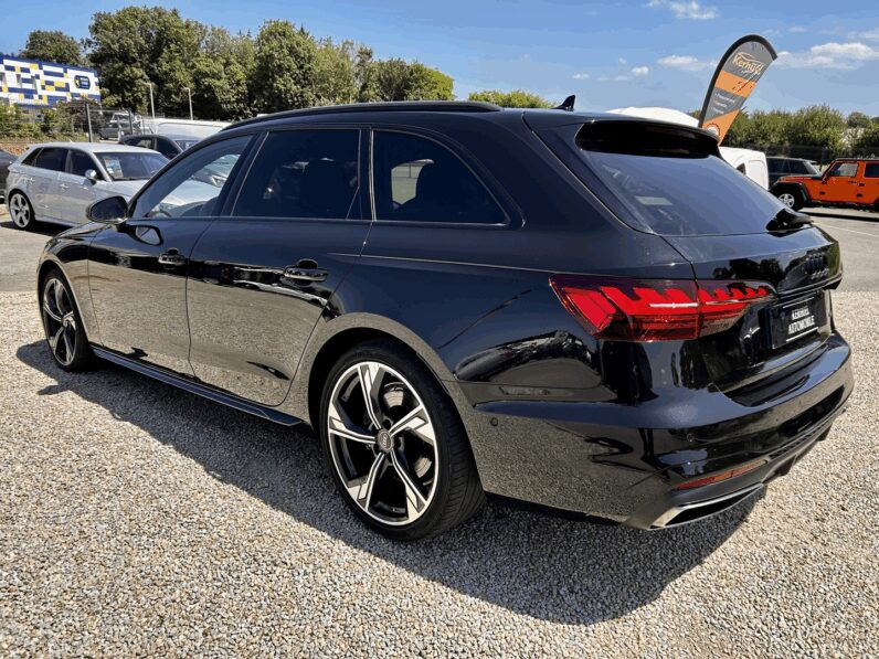AUDI A4 AVANT