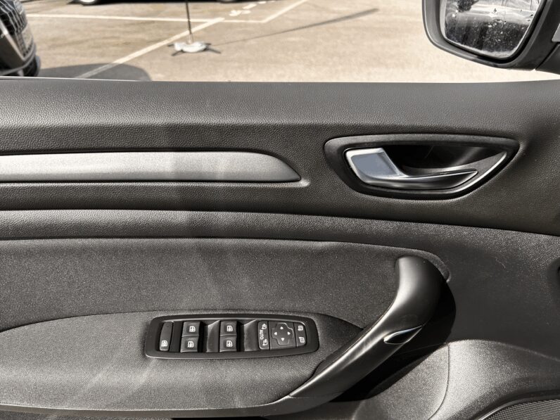 RENAULT MEGANE IV