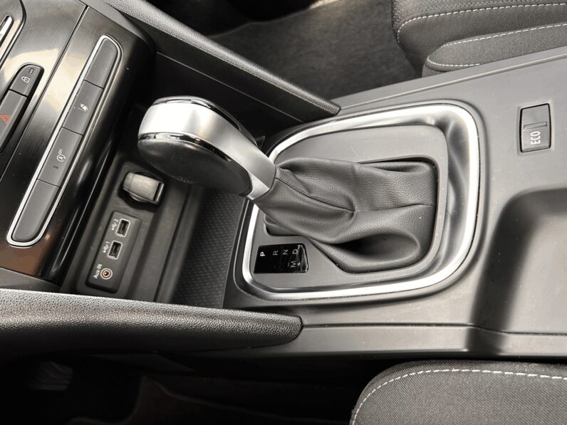 RENAULT MEGANE IV