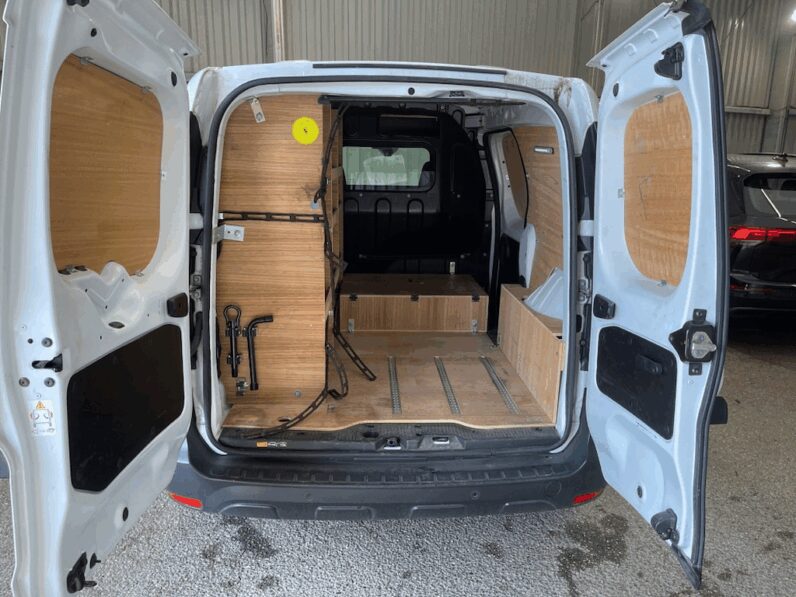 RENAULT EXPRESS VAN
