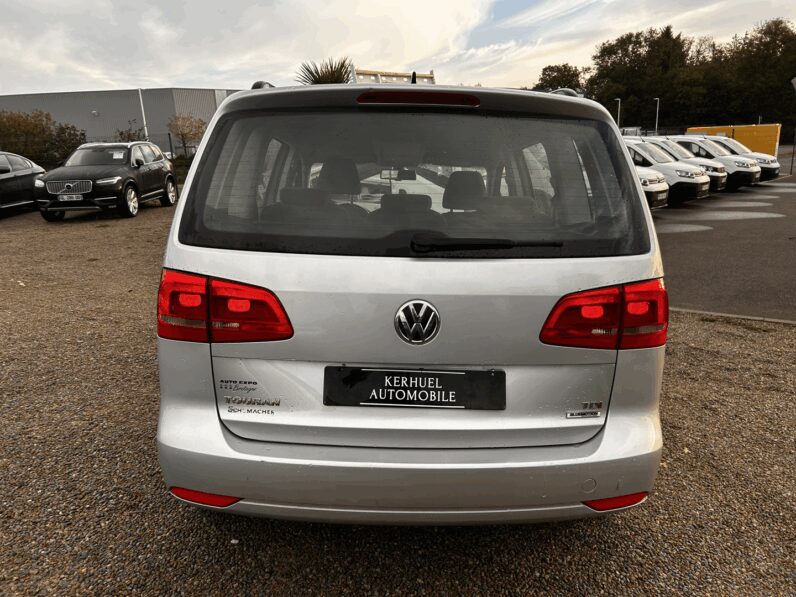 VOLKSWAGEN TOURAN "À MARCHAND"